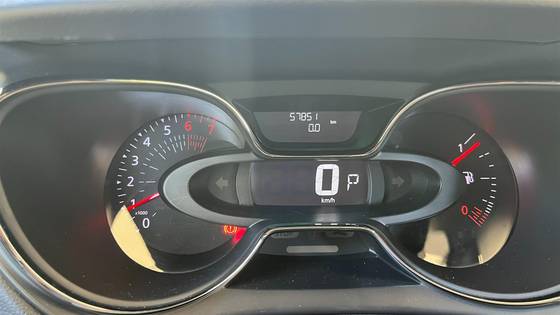 RENAULT CAPTUR 1.3 TCE FLEX INTENSE X-TRONIC RENAULT CAPTUR 1.3 TCE FLEX INTENSE X-TRONIC